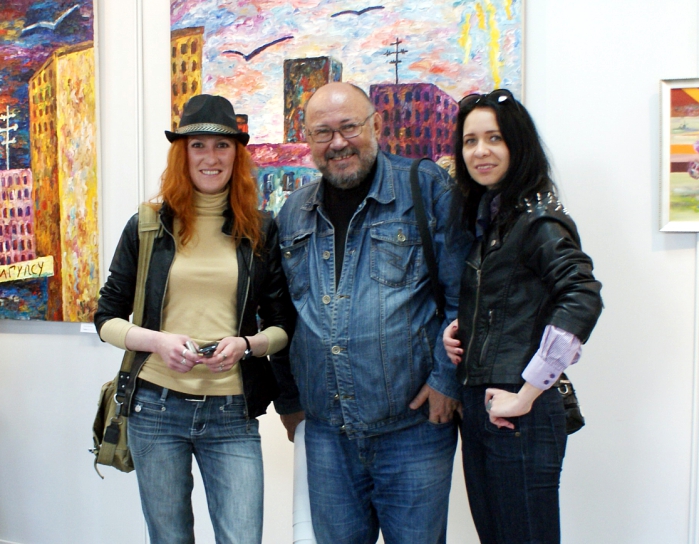 Сергей Краснов с участниками выставки